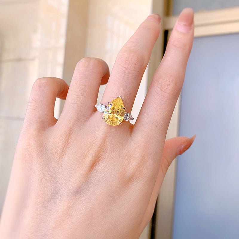 Yellow Crushed Ice Pear Ring. 4 carat