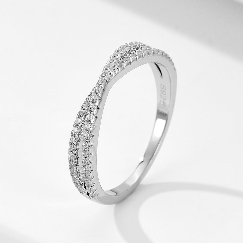 diamond crossover ring