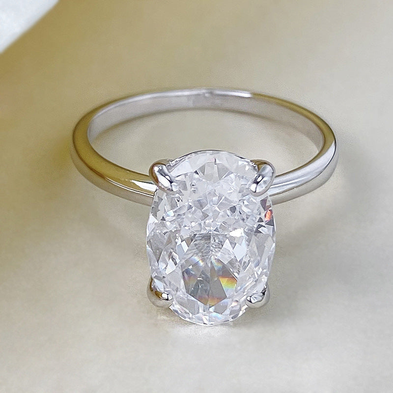 Silver oval cut ring