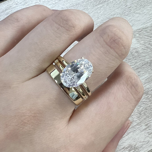 Diamond Oval Cut Bridal Set