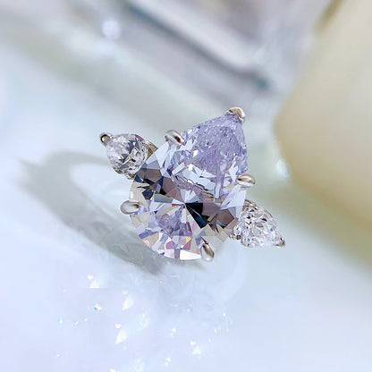 White Crushed Ice Pear Ring