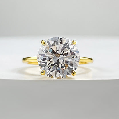 4 carat Diamond RIng