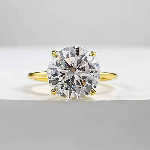 4 carat Diamond RIng