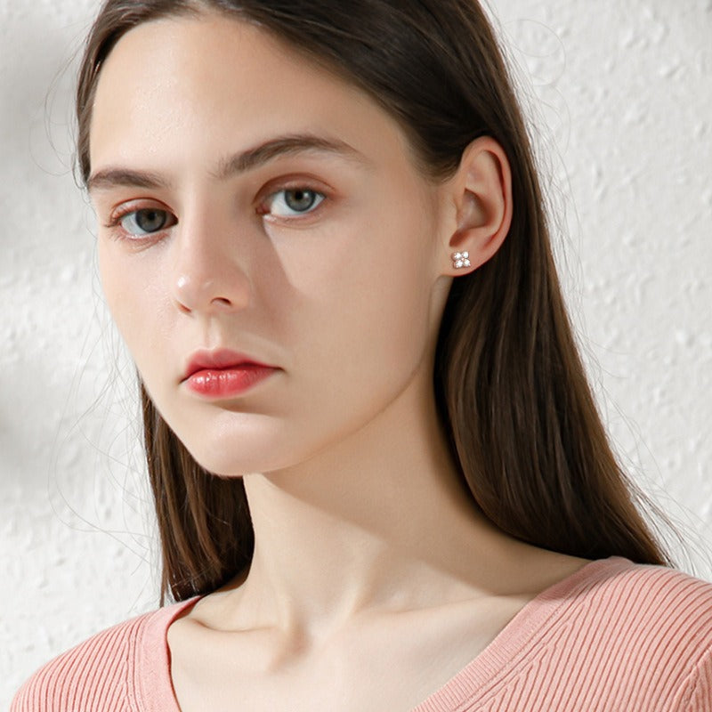 Classic Four Leaf Moissanite Clover Earrings
