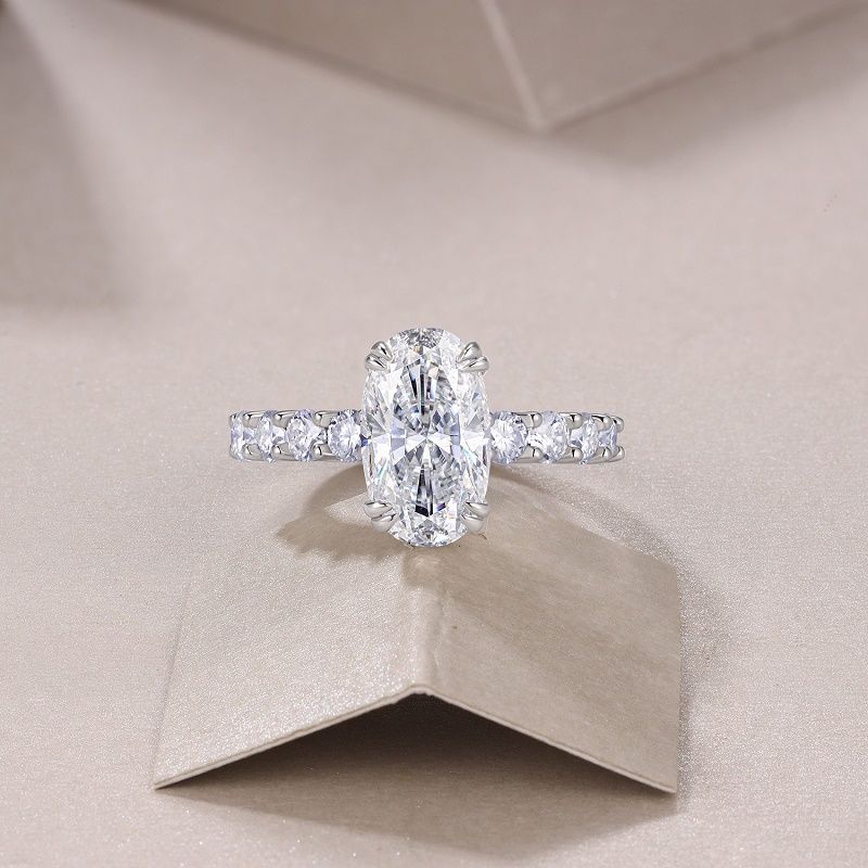 3 CT Oval Moissanite Ring. Silver 925. White Gold Plated