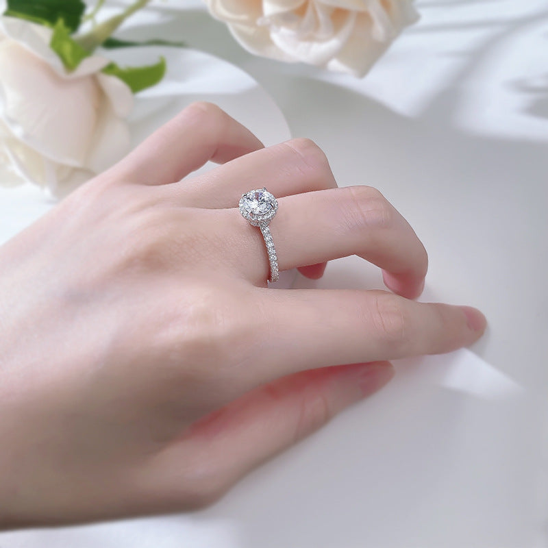 Classic Round Cut Halo Diamond Ring