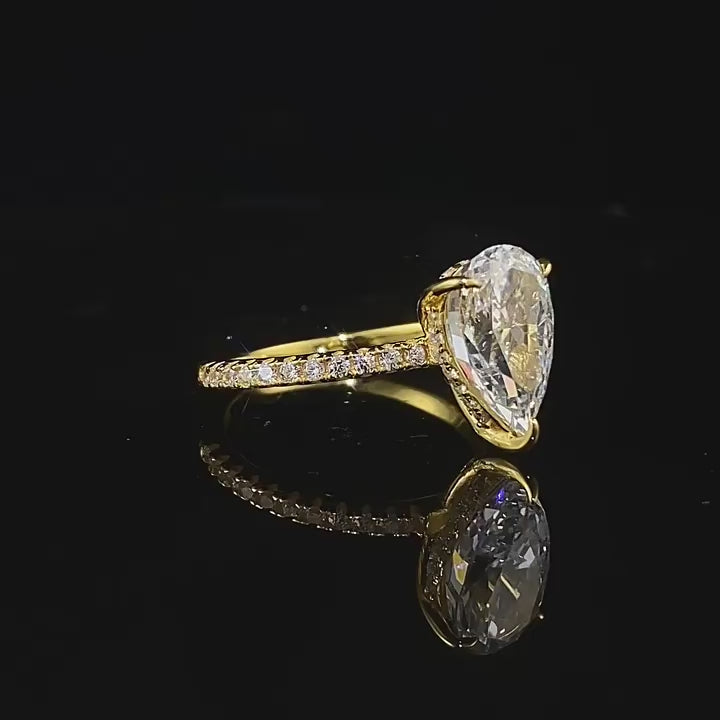 Radiant Teardrop Elegance Ring