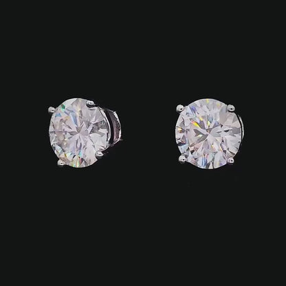 Timeless 4-Claw Round Moissanite Studs