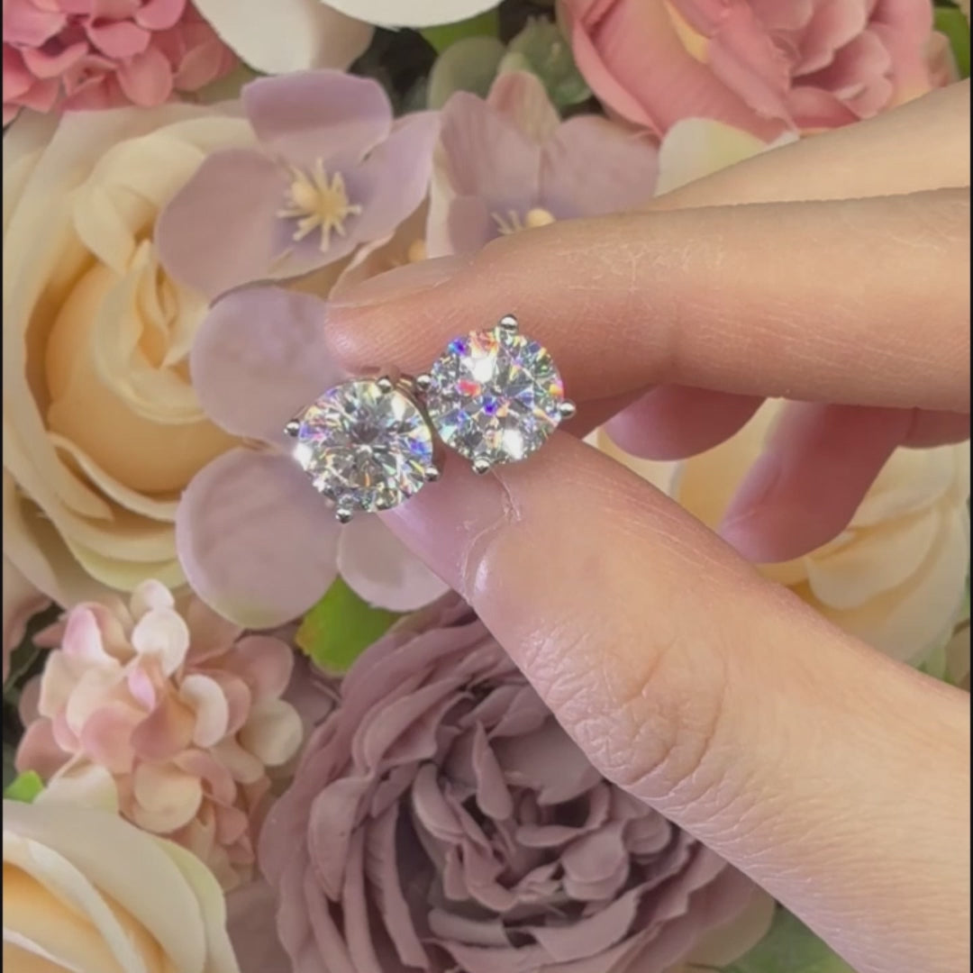 Moissanite Solitaire Studs – 0.5 to 5 Carats