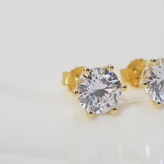 Round Brilliant Moissanite Earrings